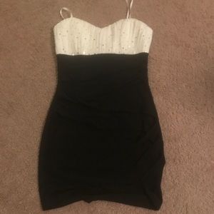 Club Dress/Homecoming/Semi-Formal